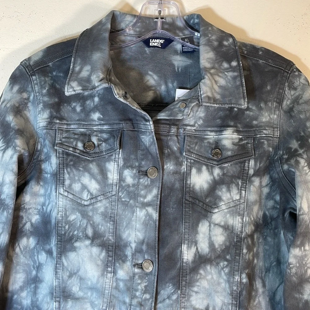 NWT. Lands’ End Girl’s XL (14/16) Tie Dye Denim Utility Jacket.